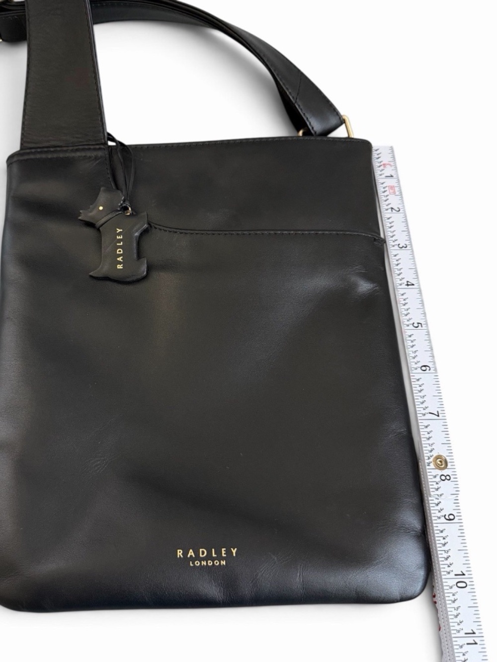 Radley London Pockets Black Leather Slim Crossbody Bag / Purse Scottie Dog Charm - Picture 10 of 12